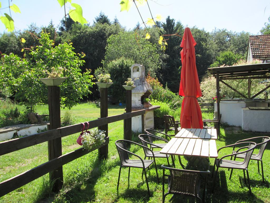 Schorfelder Hof Guest House Gondershausen Bagian luar foto