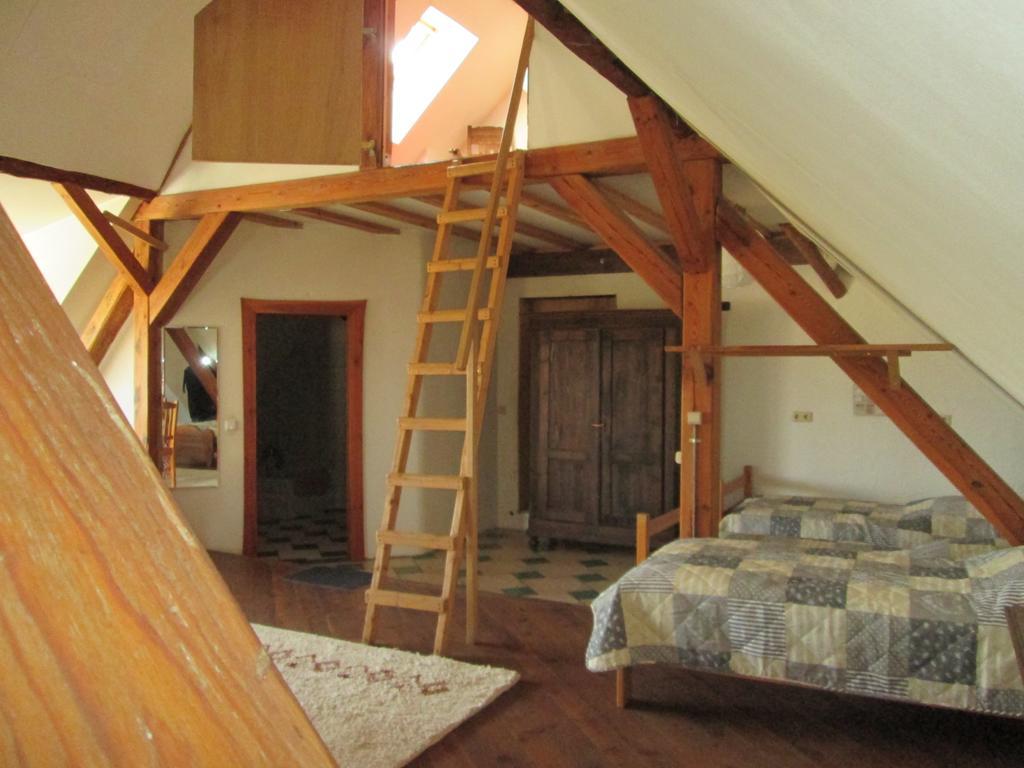 Schorfelder Hof Guest House Gondershausen Bagian luar foto
