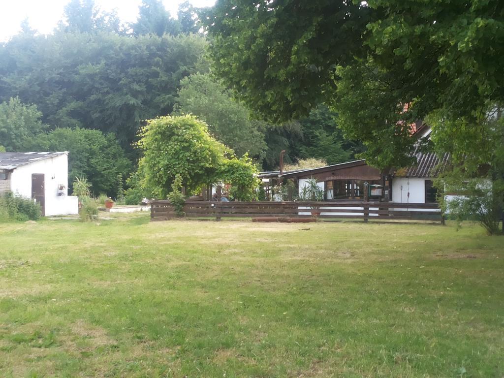 Schorfelder Hof Guest House Gondershausen Bagian luar foto