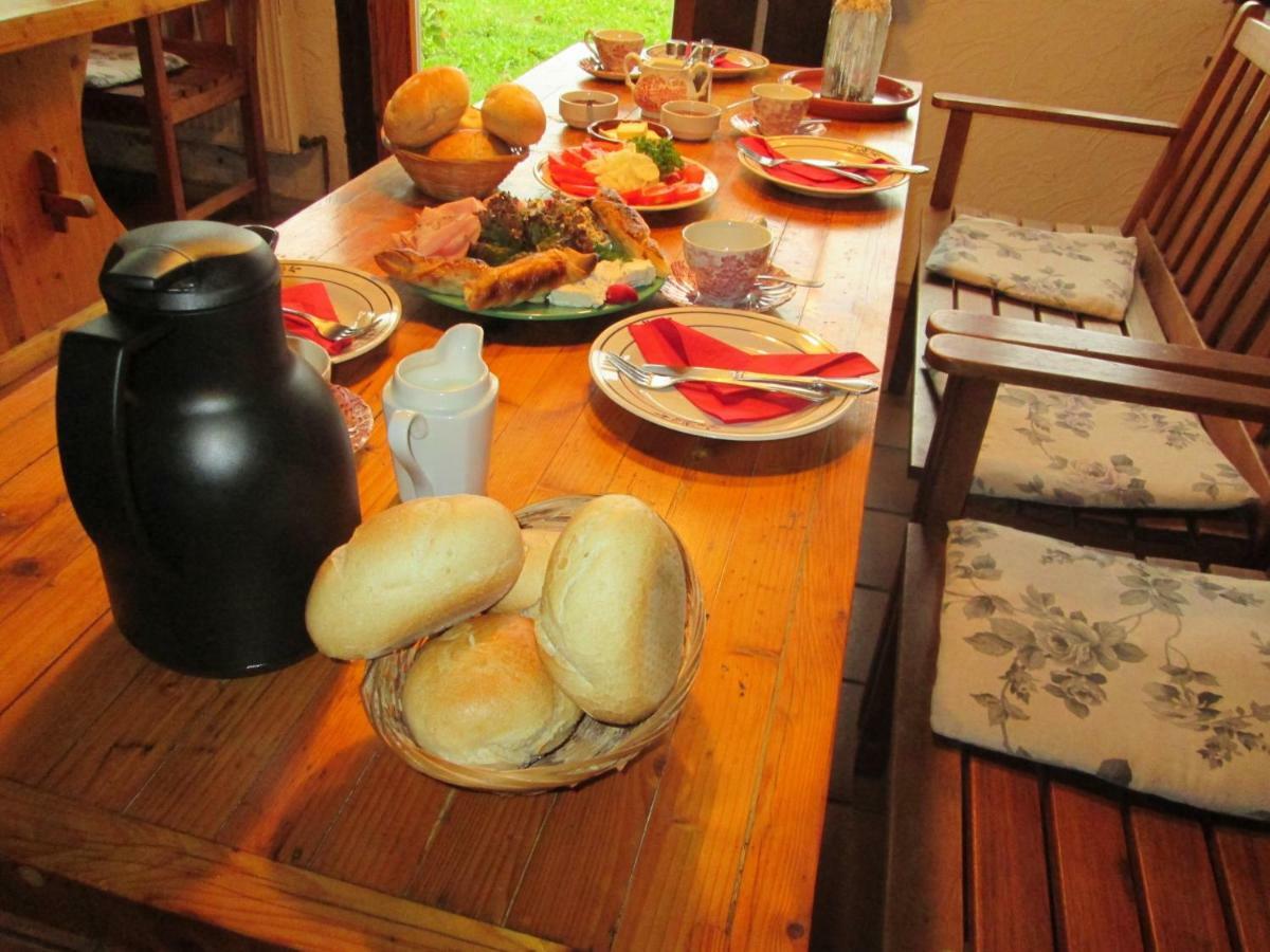 Schorfelder Hof Guest House Gondershausen Bagian luar foto